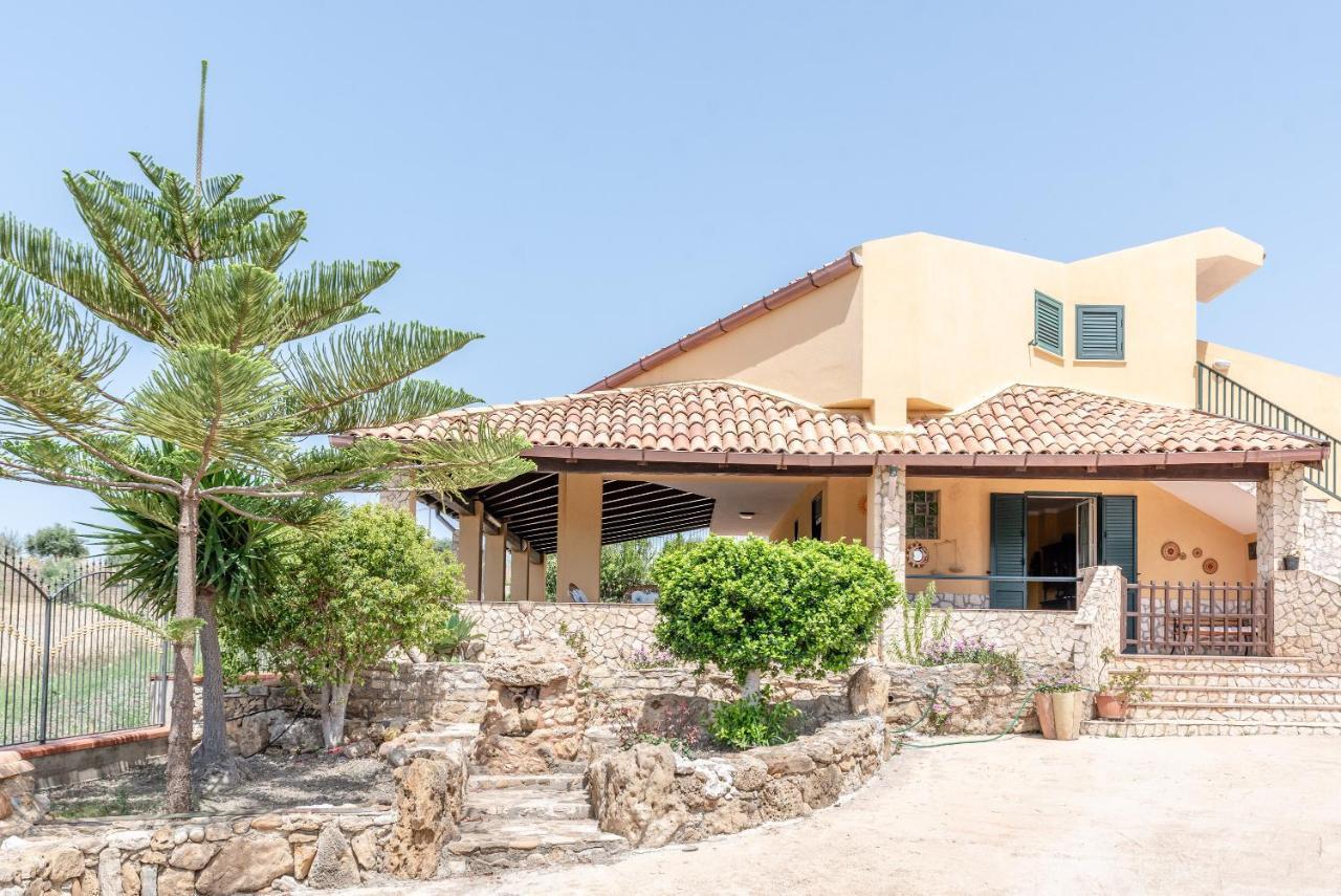 Villa Tre 'S' Монталлегро Экстерьер фото