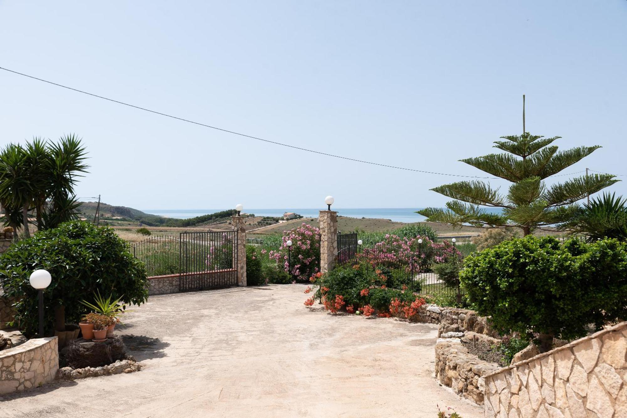 Villa Tre 'S' Монталлегро Экстерьер фото